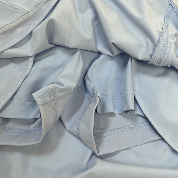 Lululemon skort - Picture 3 of 11